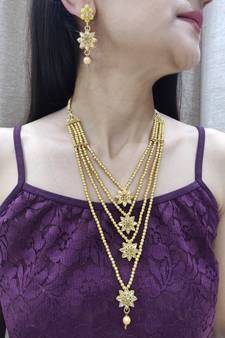 Golden Layered Necklace Set
