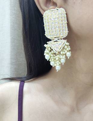 White Pearl Earrings 2
