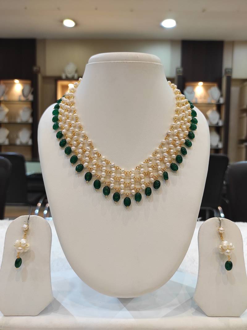 Green pearl necklace-sets