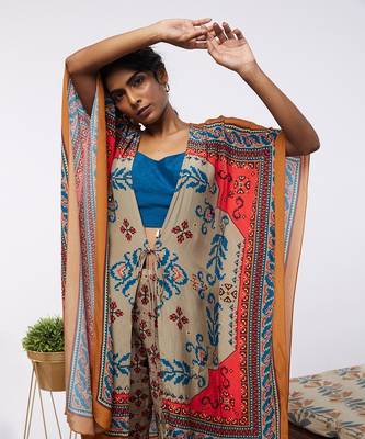 Elements Printed Co-Ord Set With Kaftan Jacket 1