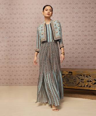 Sarouk Printed Jumpsuit With Jacket 1