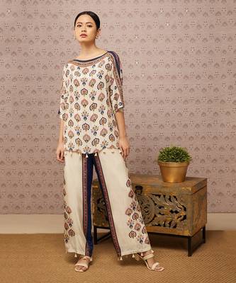 Sarouk Printed Embroidered Co-Ord Set 1