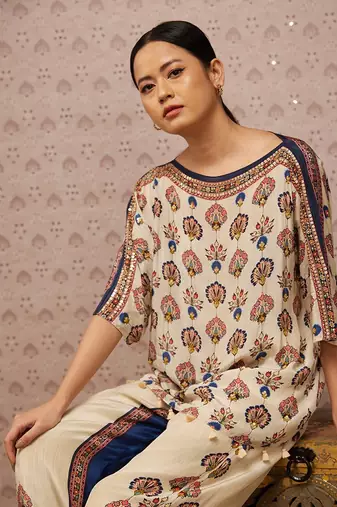 Sarouk Printed Embroidered Co-Ord Set