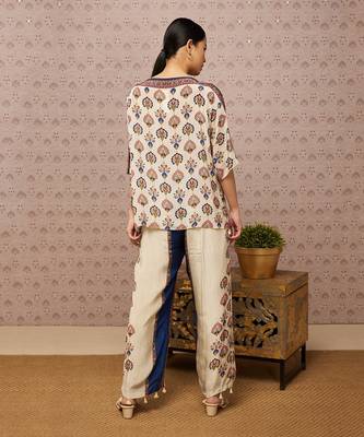 Sarouk Printed Embroidered Co-Ord Set 5