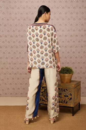 Sarouk Printed Embroidered Co-Ord Set