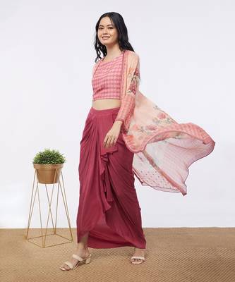 Blooming Bud Printed Drape Skirt Set With Jacket 1