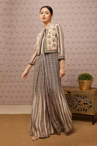 Sarouk Printed Jumpsuit With Jacket
