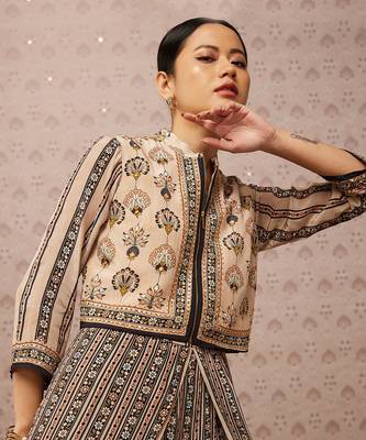 Sarouk Printed Jumpsuit With Jacket 5