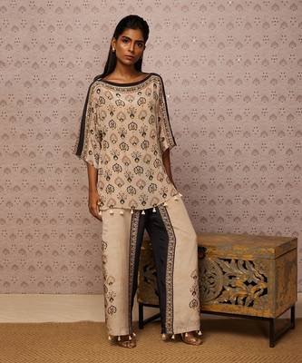 Sarouk Embroidered Co-Ord Set 1