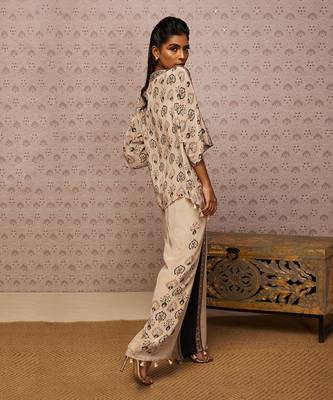 Sarouk Embroidered Co-Ord Set 3