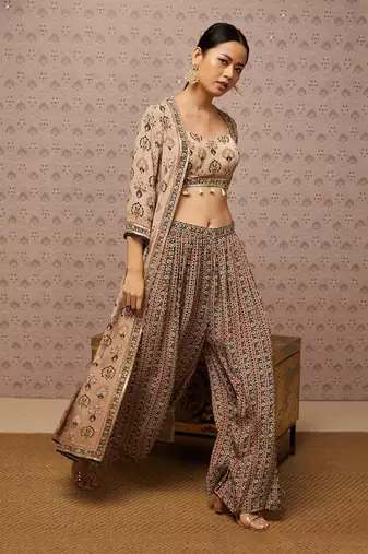 Sarouk Embroidered Co-Ord Set With Jacket