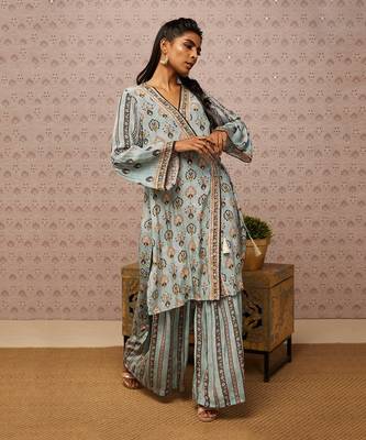Sarouk Embroidered Angarkha Set 3