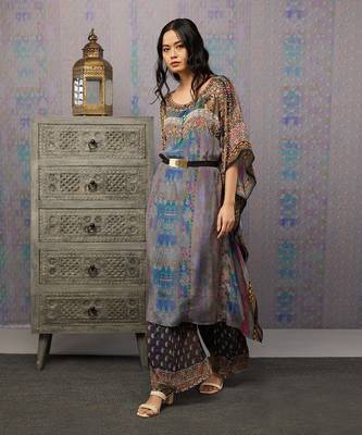 Ikaya Embroidered Kaftan Set With Belt 3