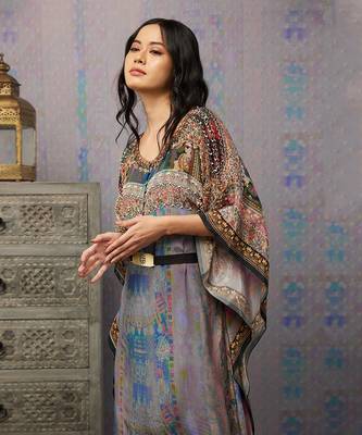 Ikaya Embroidered Kaftan Set With Belt 4