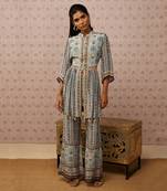Sarouk Embroidered Kurta Set