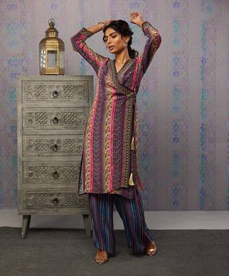 Ikaya Printed Angarkha Kurta Set 2
