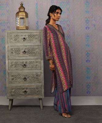 Ikaya Printed Angarkha Kurta Set 3