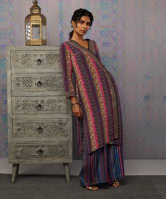 Ikaya Printed Angarkha Kurta Set 4