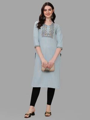 Gruhnaree Sky Floral Yoke Design A-Line Kurta 2