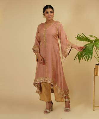 3 PIECE HAND EMBROIDERED KAFTAAN KURTA SET 1