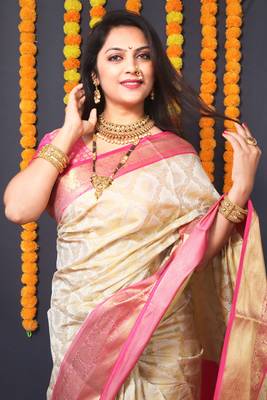 Cream woven Faux kanchipuram silk saree with blouse 3