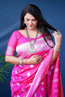 Pink woven Banarasi silk blend saree with blouse 1