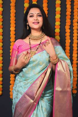 Blue woven Faux kanchipuram silk saree with blouse 4