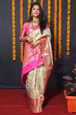 Cream woven kanchipuram silk blend saree with blouse 2