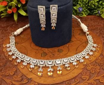 Gold necklaces 2