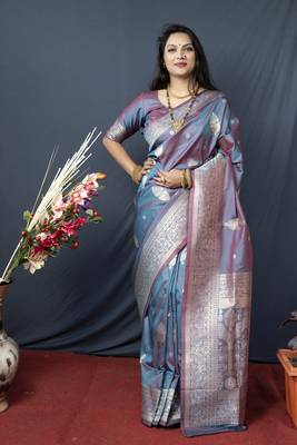 Blue Faux kanchipuram Blend Pure silk handloom saree 1