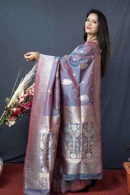 Blue Faux kanchipuram Blend Pure silk handloom saree 3