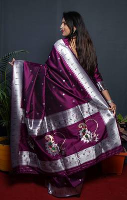 Purple Woven Paithani silk blend Saree With Blouse 2