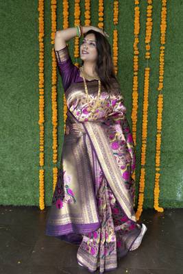 PURPLE PAITHANI SOFT SILK SAREE HAS GOLD ZARI CHECKS SAREE 4