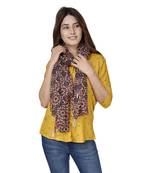 Printed scarves with fringes