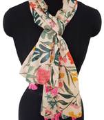 Printed scarves with fringes