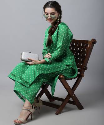 Green Bandhani Straight Kurti With Straight Palazzo 5