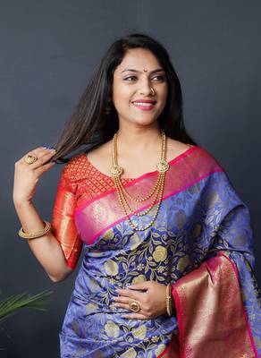 Blue woven Faux kanchipuram silk saree with blouse 4