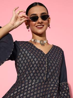 Navy-blue printed cotton ethnic-kurtis 4