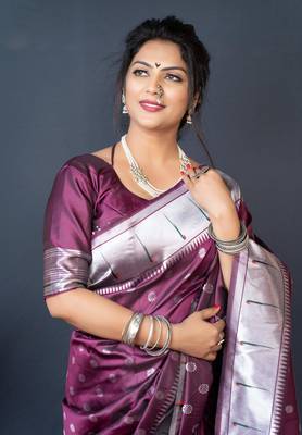 Purple Paithani silk blend Saree with Handwoven Work 3