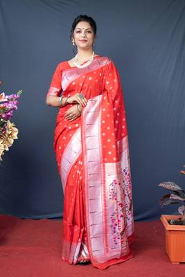 Red Woven silk blend Saree With Blouse 1