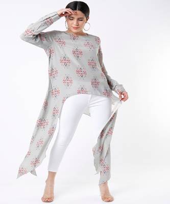 Grey Ikat Buti Print Crepe Tunic With Side Tail 1