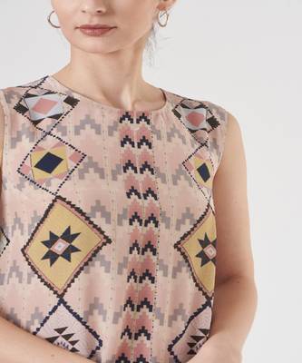 Blush Mosaic Diamond Small Print Crepe Handkerchief Tunic 3