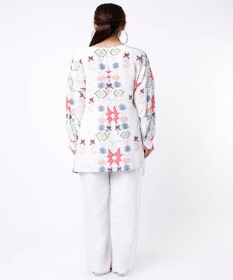 White Small Ikat Star Print Crepe Tunic 2