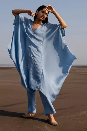 Powder Blue Flower Embroidered Cowl Kurta In Cutdana , Nakshi And Tikki With Loose Pants