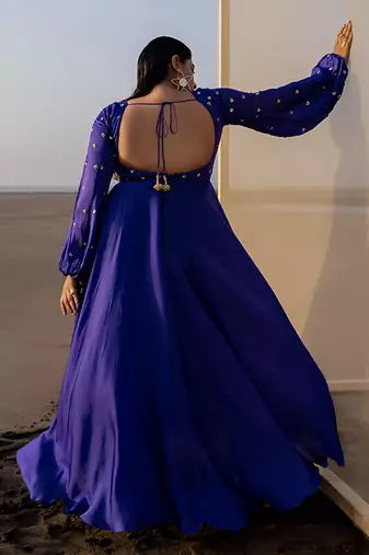 Royal Blue 4 Parts Sleeve Flower Butti Anarkali With Scallop Flower Butti Dupatta