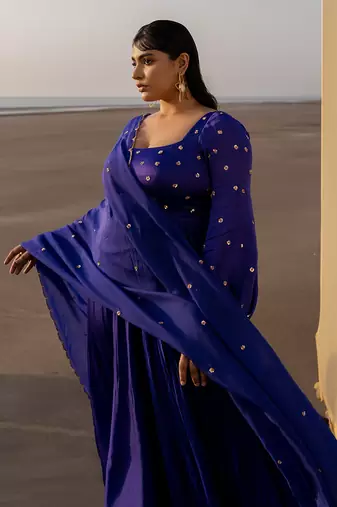 Royal Blue 4 Parts Sleeve Flower Butti Anarkali With Scallop Flower Butti Dupatta