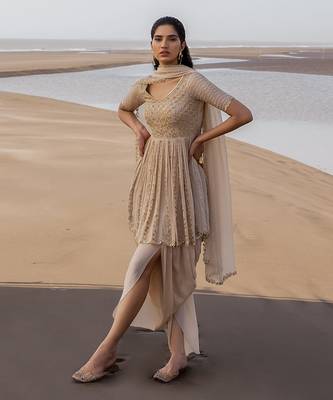 Ivory Heavy Yoke Floral Line Embroidery With Floral Line Scallop Ghera With Dhoti And Border Dupatta 1