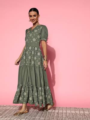 Olive printed dobby maxi-dresses 2