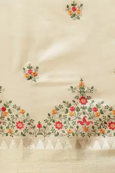 Cream embroidered silk blend saree with blouse