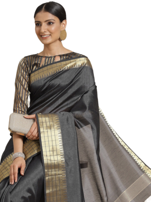Black plain silk blend saree with blouse 3